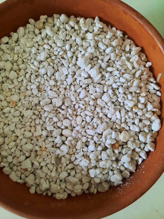 Agricultural Grade Pumice Stone (3–8 mm)